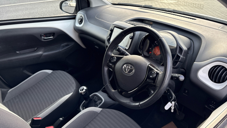 Toyota Aygo 1.0 VVT-i X-Trend 5dr Petrol Hatchback